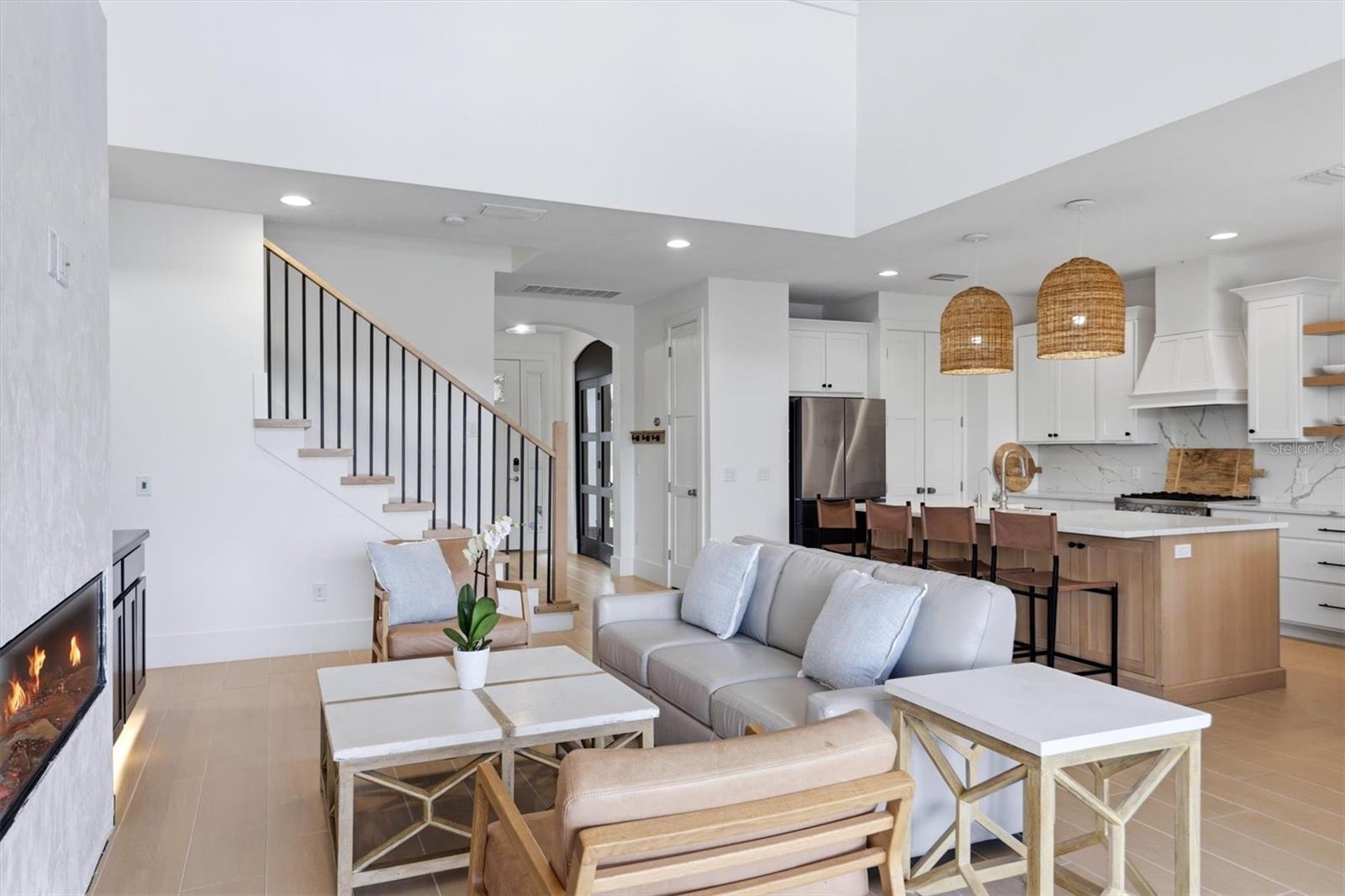 ARBOR LAKES ON PALMER RANCH - Residential