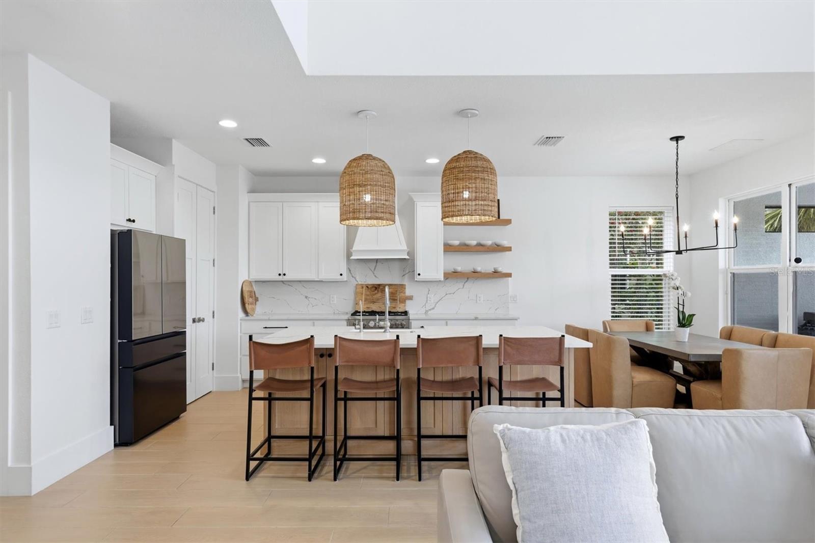 ARBOR LAKES ON PALMER RANCH - Residential