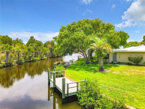 A home in CRYSTAL RIVER