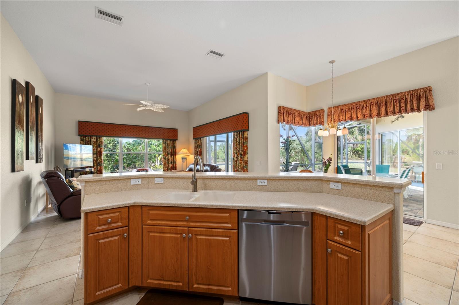 ROTONDA WEST PINEHURST - Residential