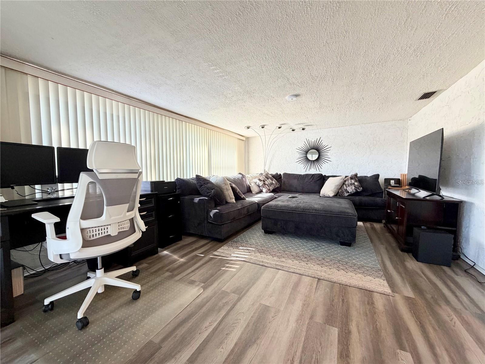 HOLIDAY LAKE ESTATES - Residential