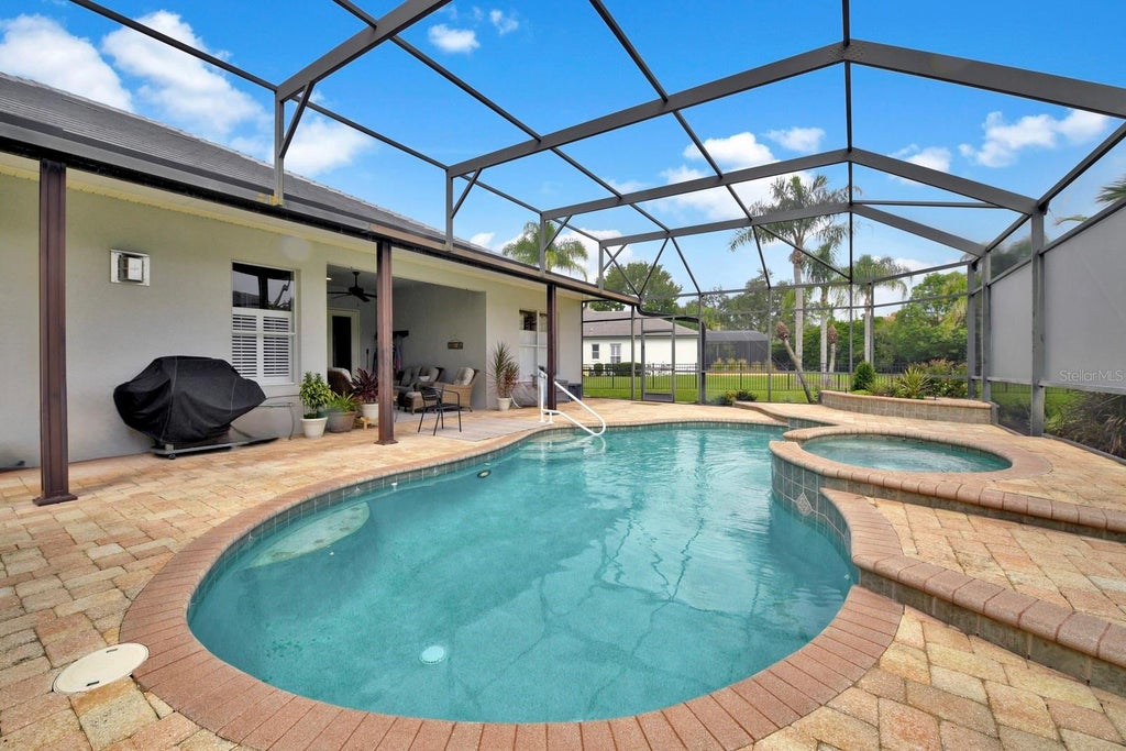 Photo of 2031 Capri Lane, Mount Dora, FL 32757 (MLS # G5118275)