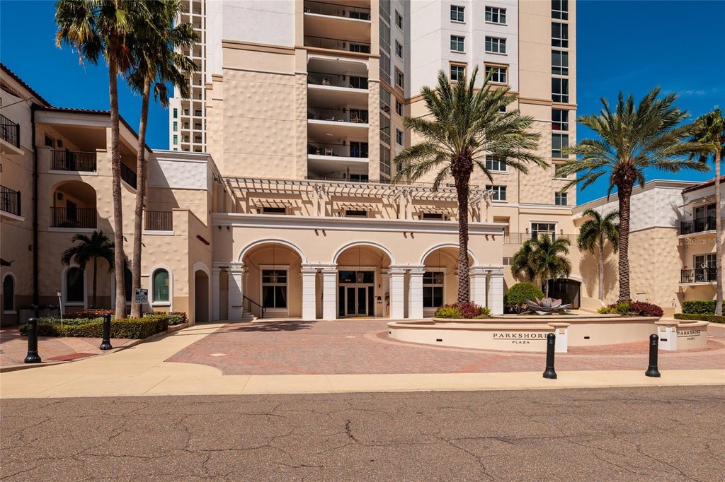 Photo of 300 Beach Drive NE #1804, St Petersburg, FL 33701 (MLS # TB8554399)