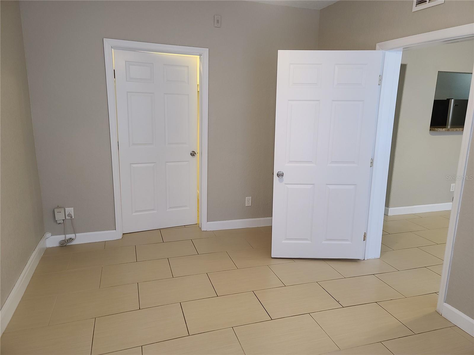 HANAN ESTATES - Residential Lease