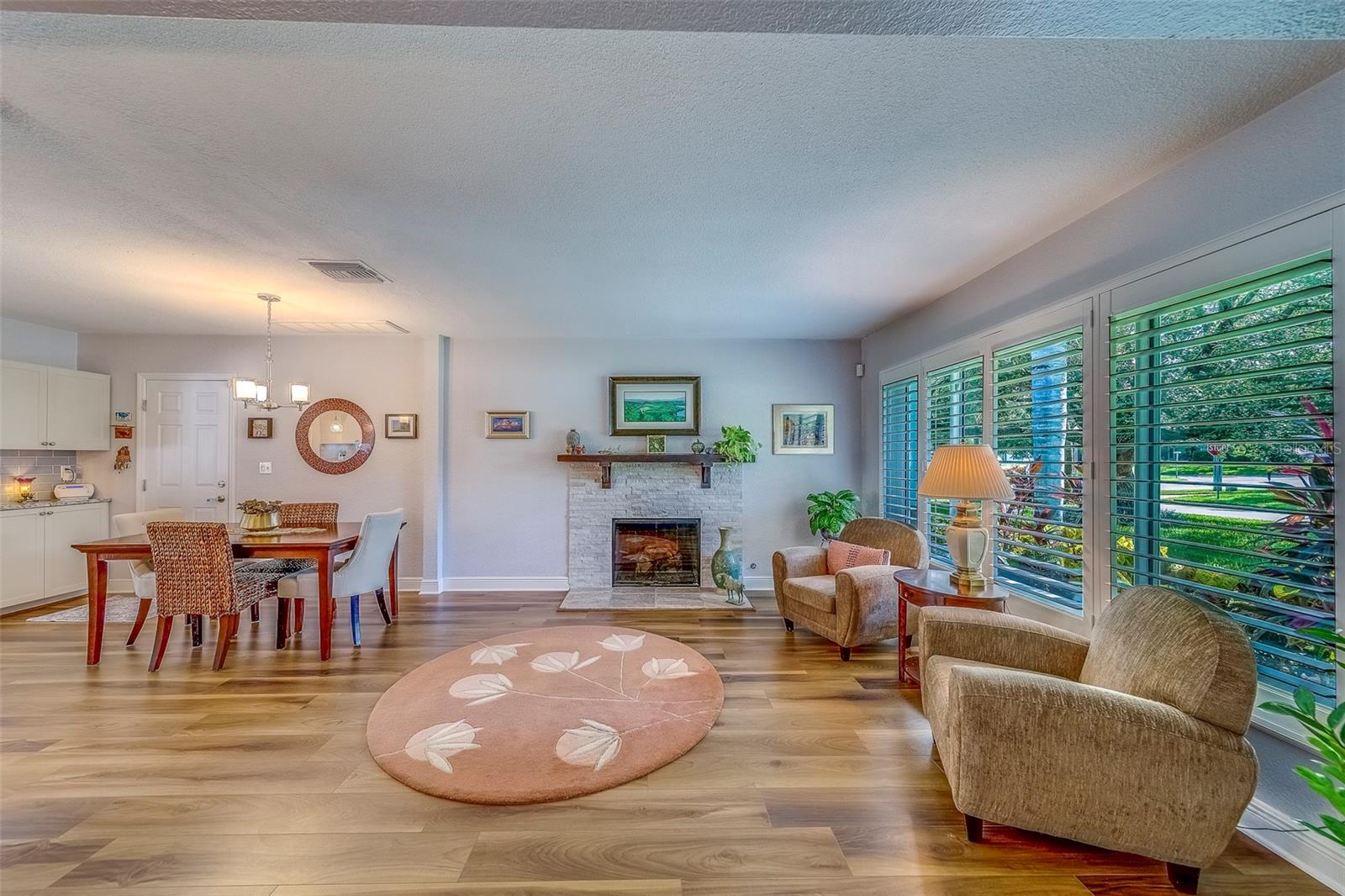 ACREAGE - Residential Lease