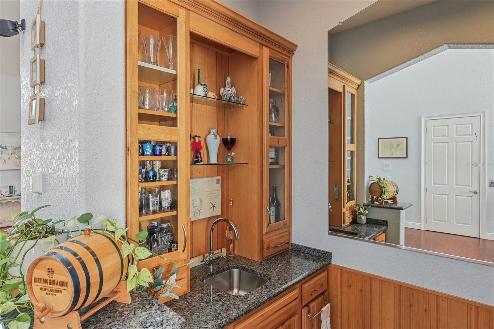 FLOR A MAR SEC 13G - Residential