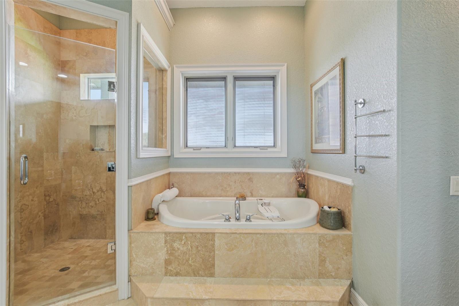 FLOR A MAR SEC 13G - Residential