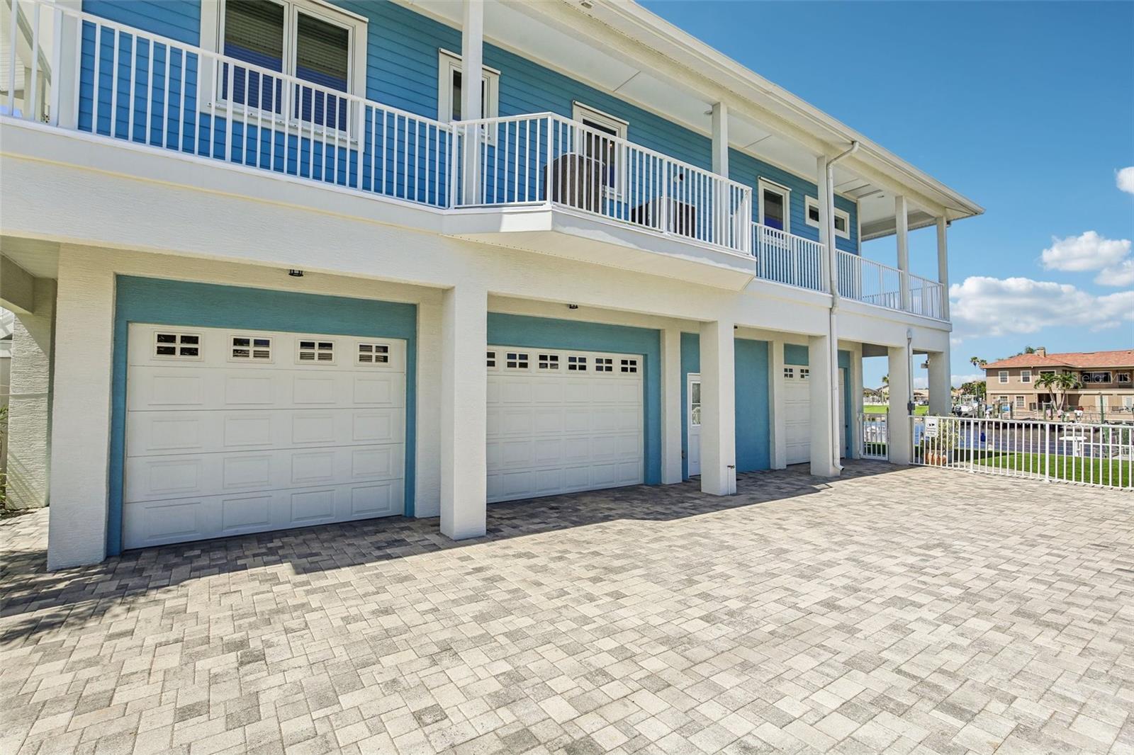 FLOR A MAR SEC 13G - Residential