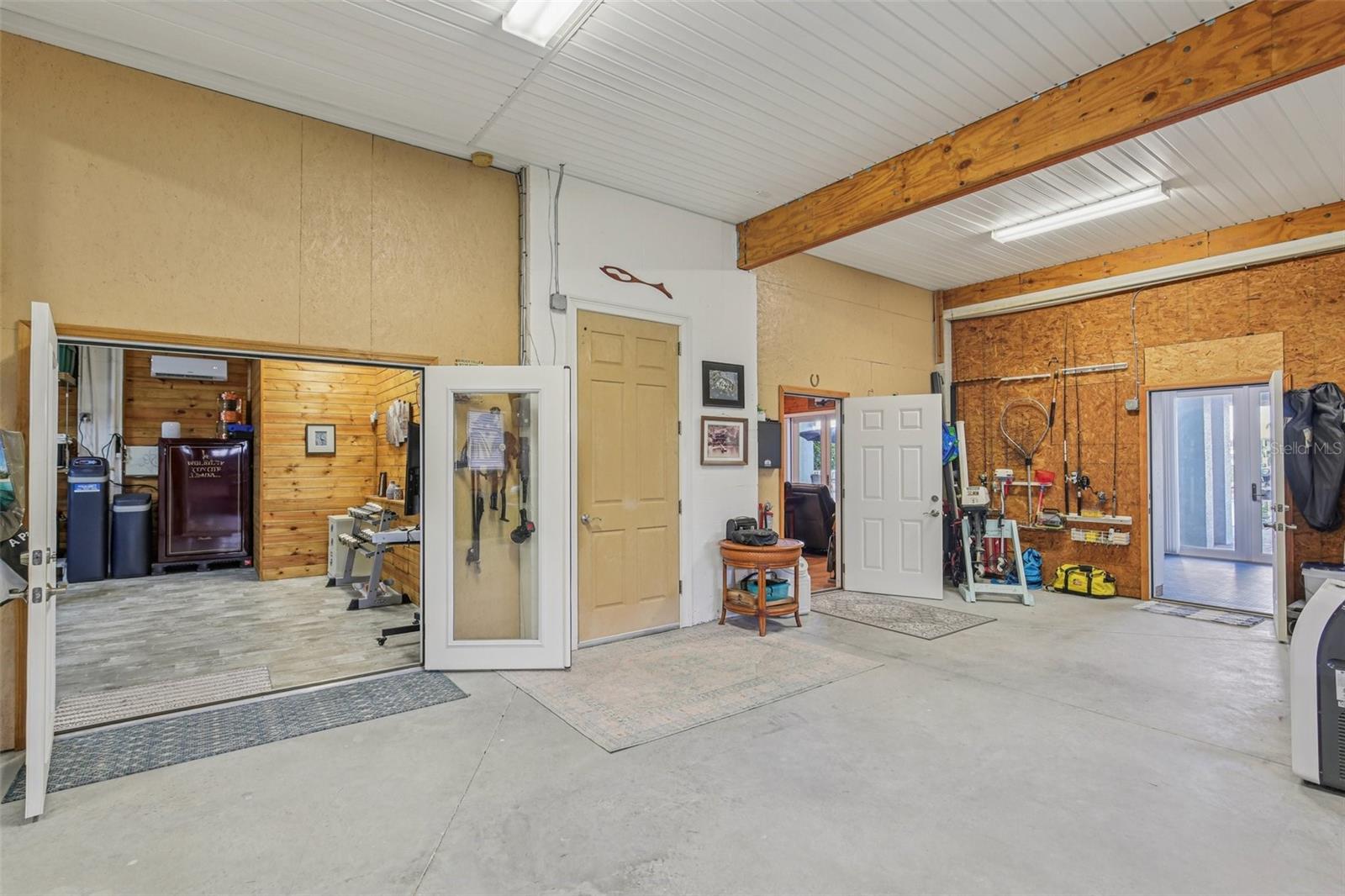 FLOR A MAR SEC 13G - Residential