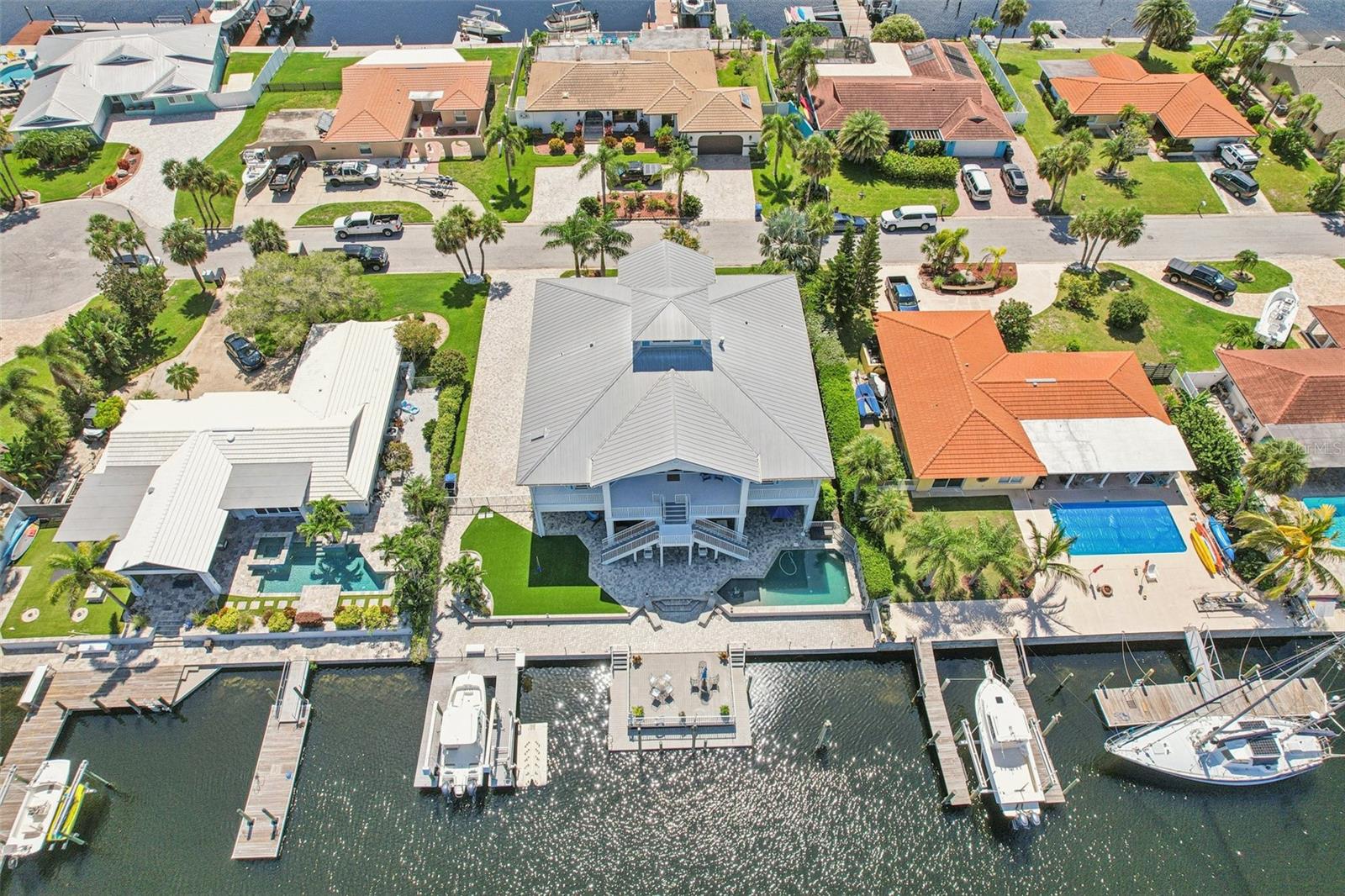 FLOR A MAR SEC 13G - Residential