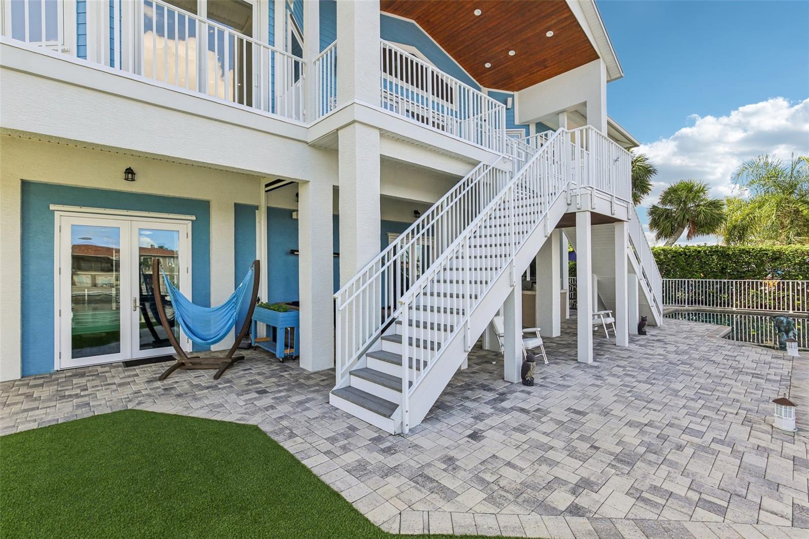 FLOR A MAR SEC 13G - Residential