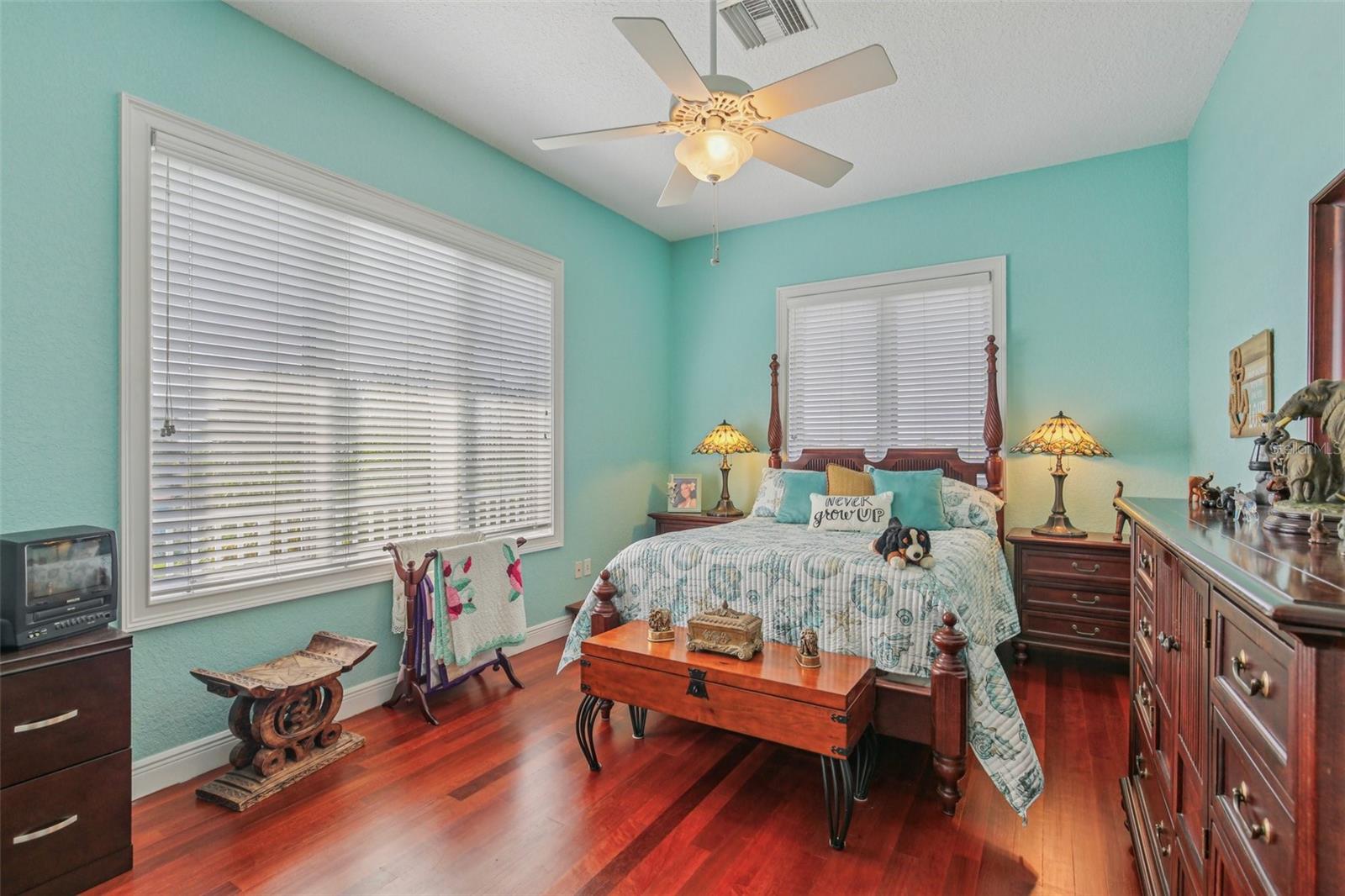 FLOR A MAR SEC 13G - Residential