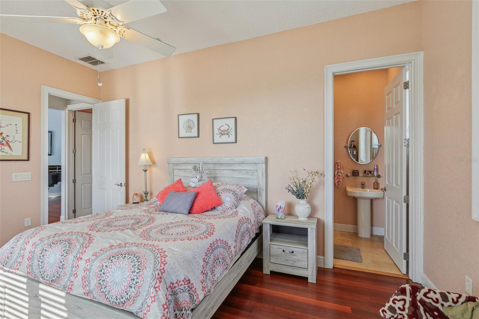 FLOR A MAR SEC 13G - Residential