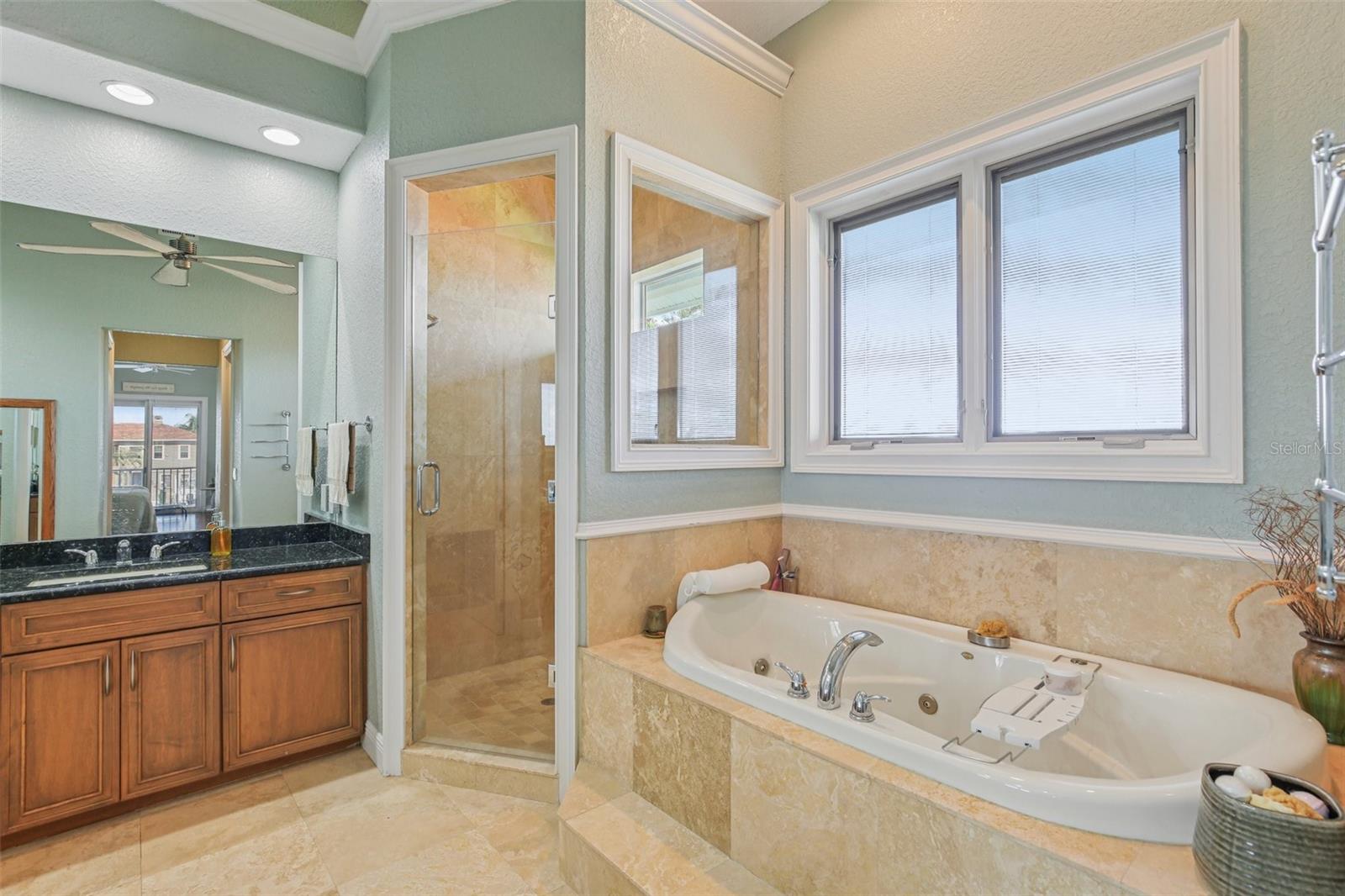 FLOR A MAR SEC 13G - Residential