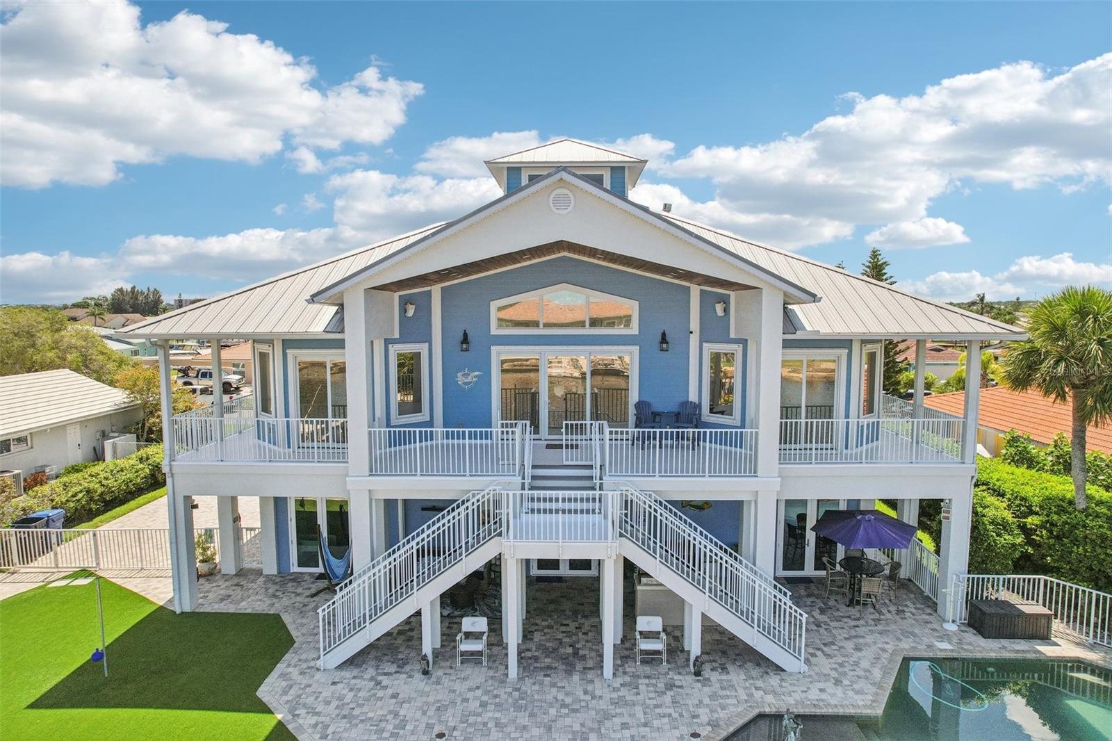 5521 WINDWARD WAY