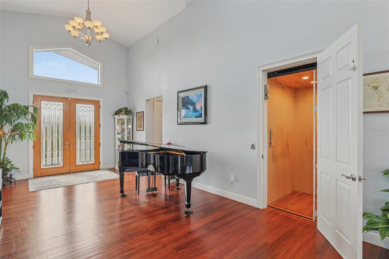 FLOR A MAR SEC 13G - Residential