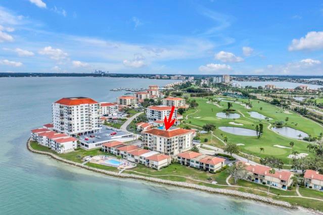 CASA DEL MAR CONDO V - Residential