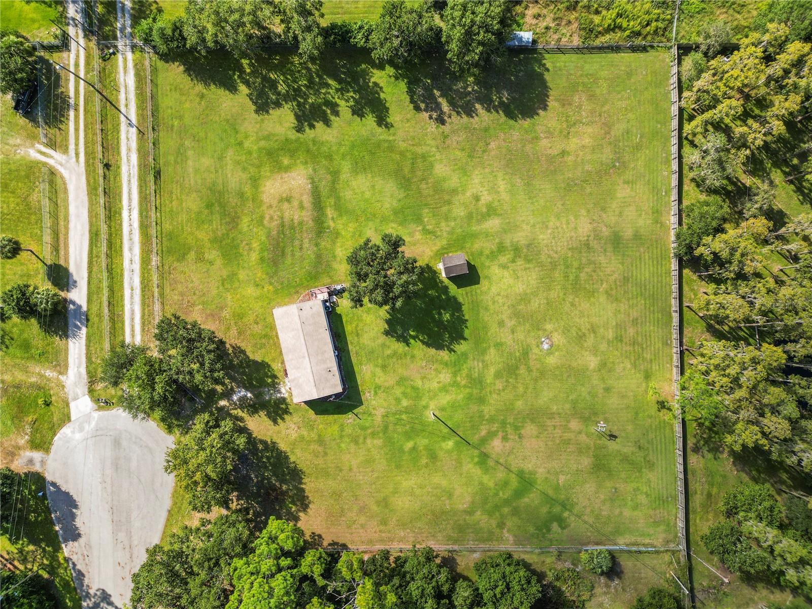 NOT IN A SUBDIVISION - Residential