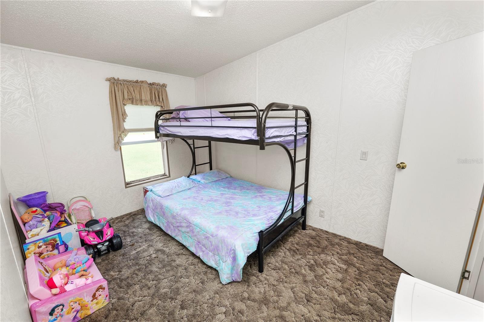 NOT IN A SUBDIVISION - Residential