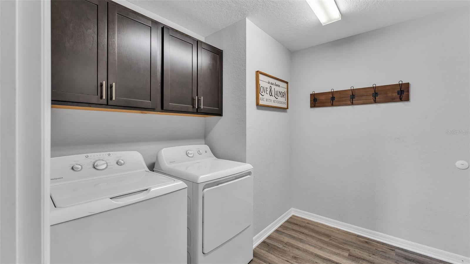 TOWNE PARK ESTATES - Residential