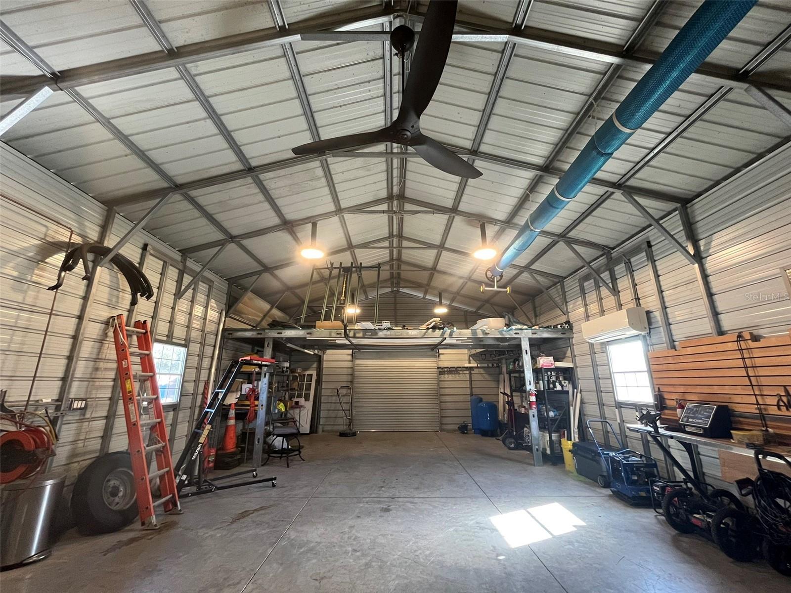 FLORIDA RANCH ACRES - Residential