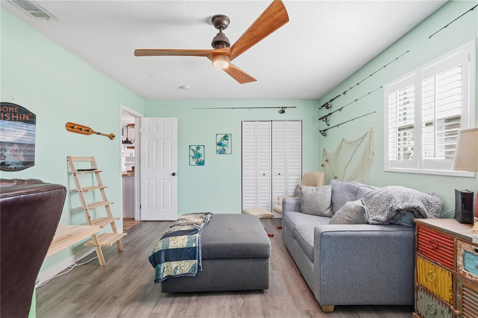 FLORIDA RANCH ACRES - Residential