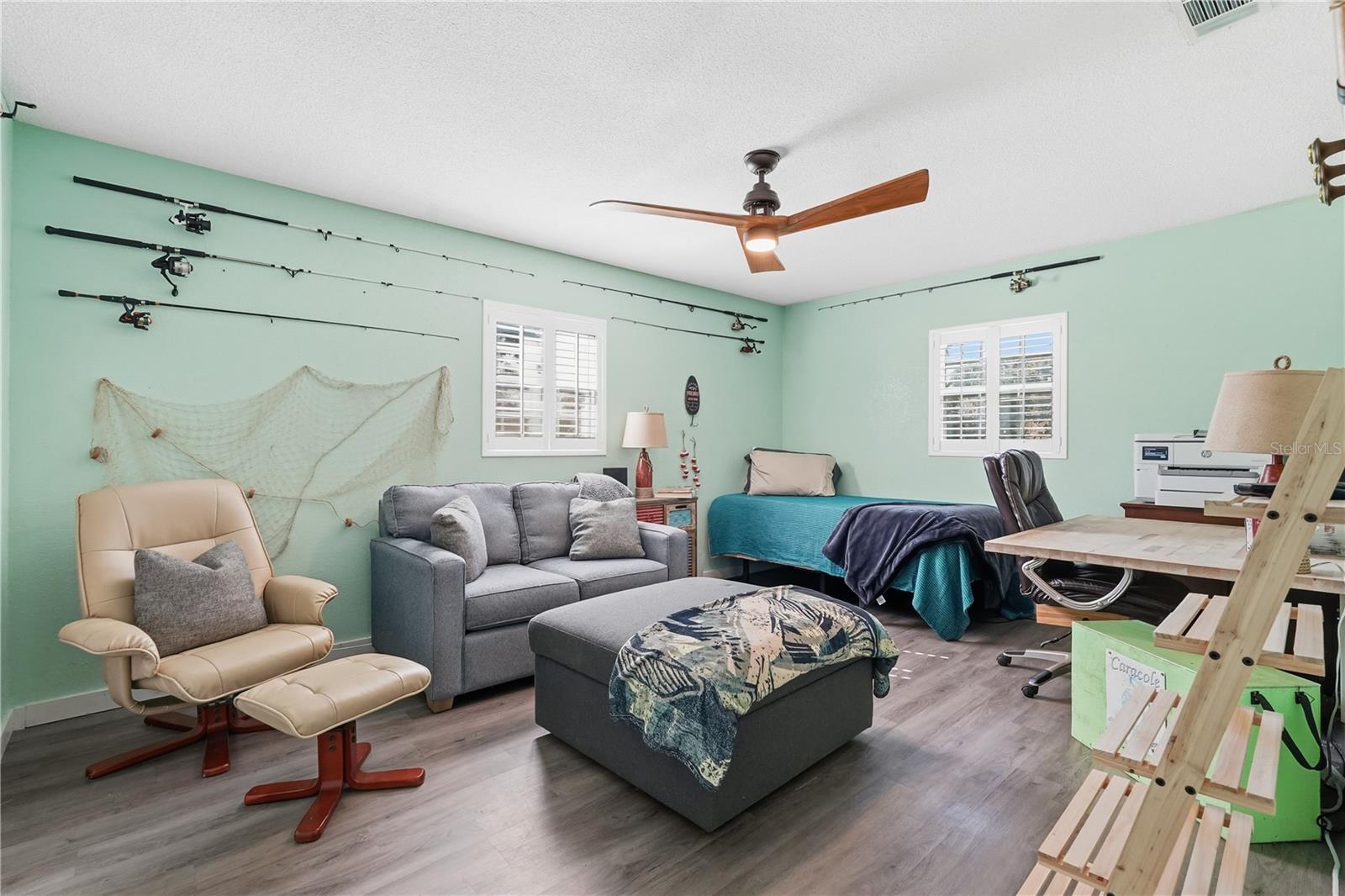 FLORIDA RANCH ACRES - Residential