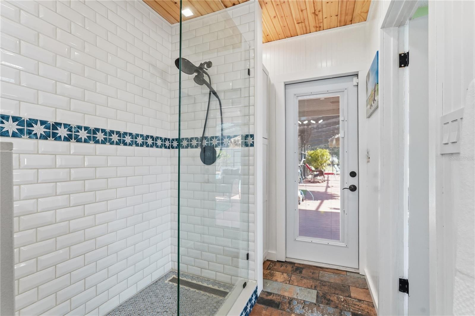 FLORIDA RANCH ACRES - Residential