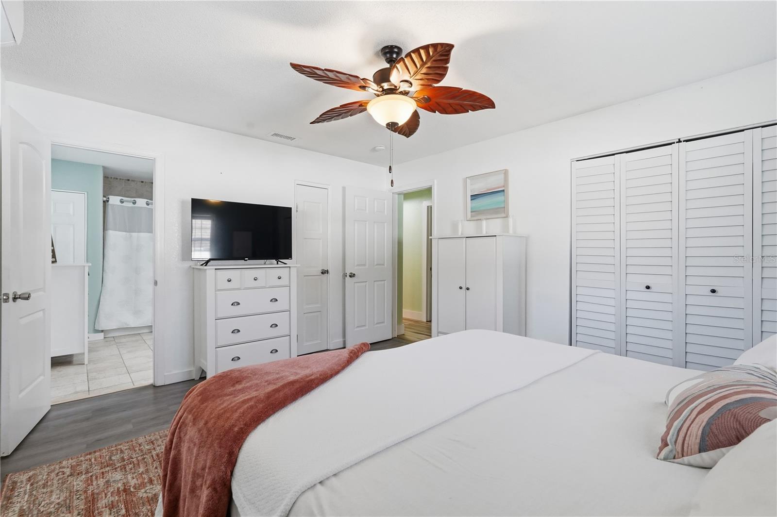 FLORIDA RANCH ACRES - Residential