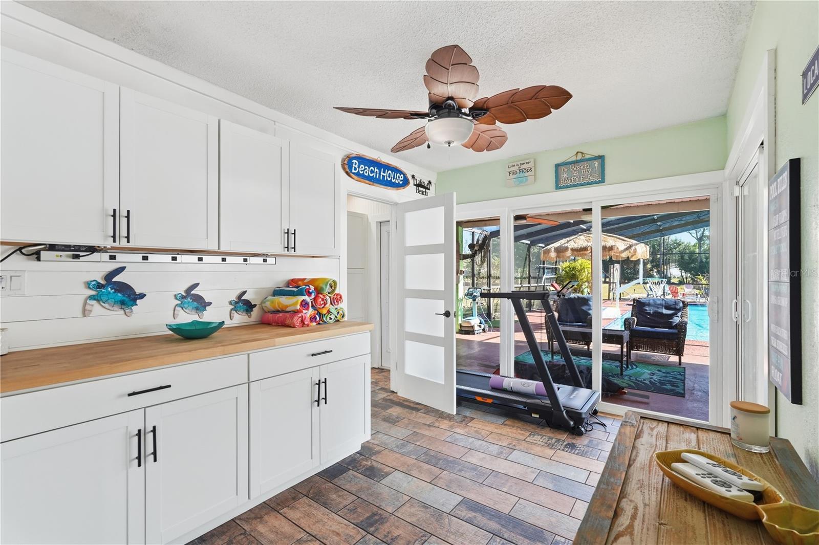 FLORIDA RANCH ACRES - Residential