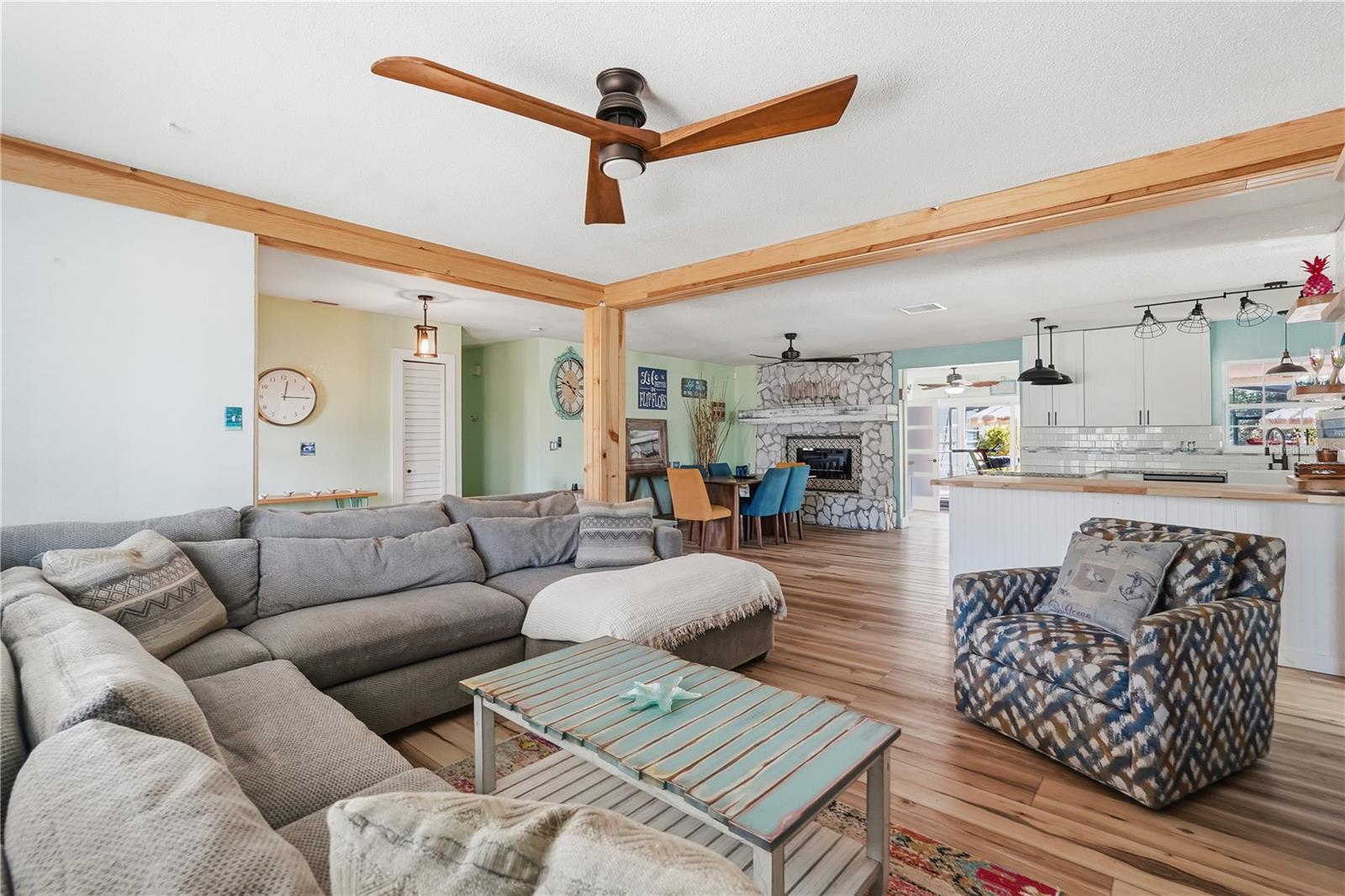 FLORIDA RANCH ACRES - Residential