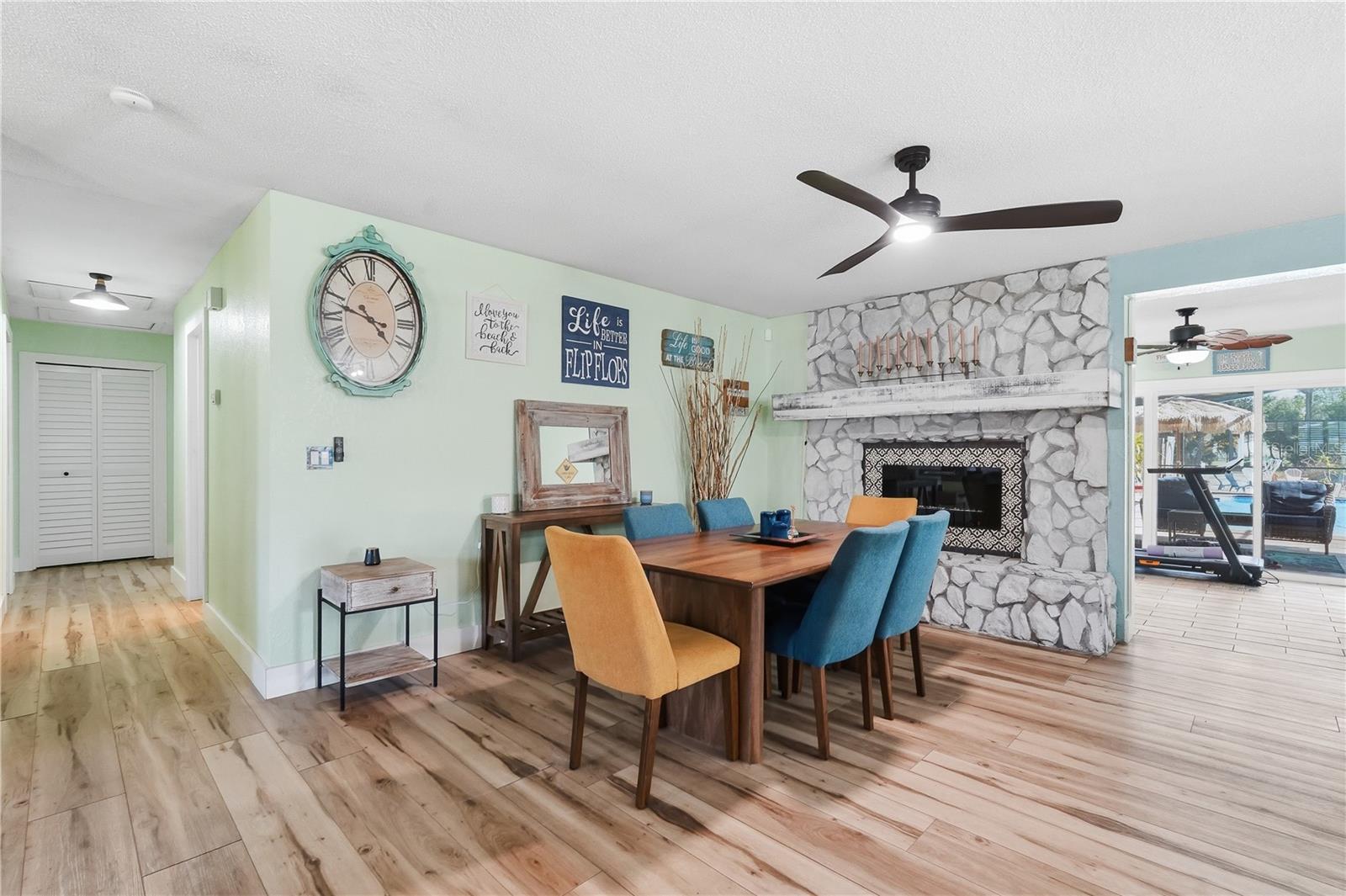 FLORIDA RANCH ACRES - Residential