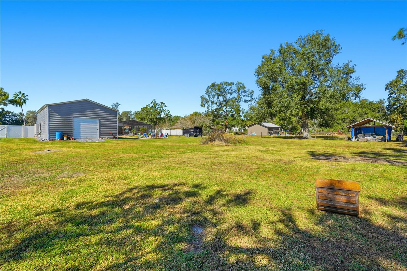 FLORIDA RANCH ACRES - Residential