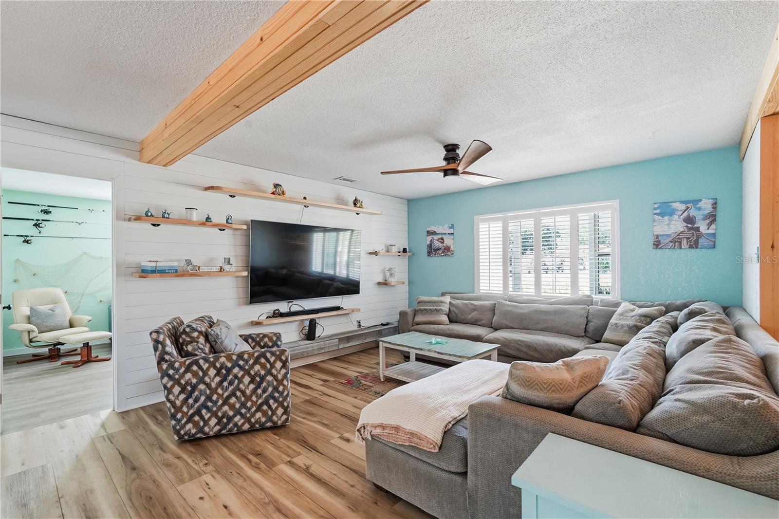 FLORIDA RANCH ACRES - Residential