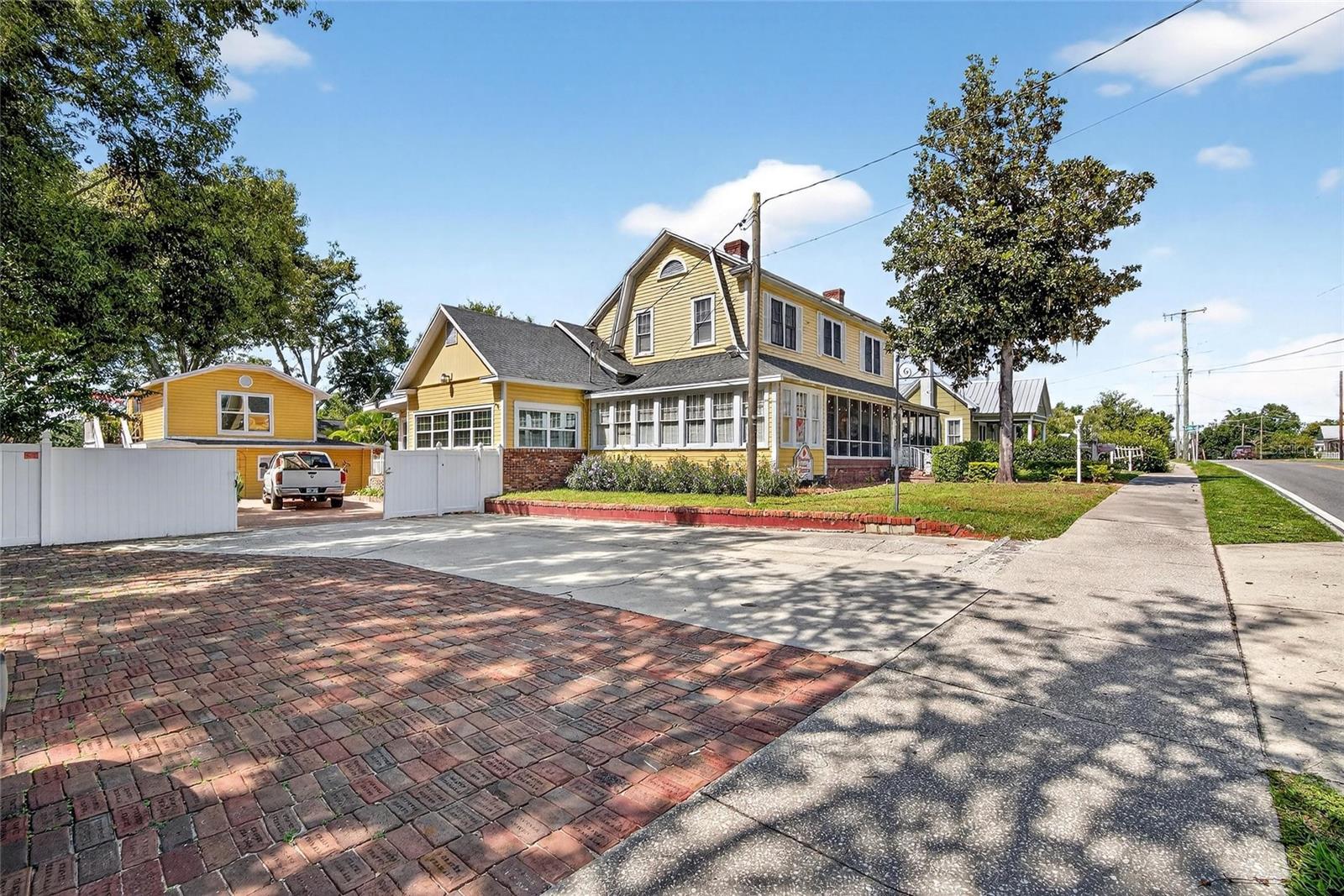 UNPLATTED - Residential