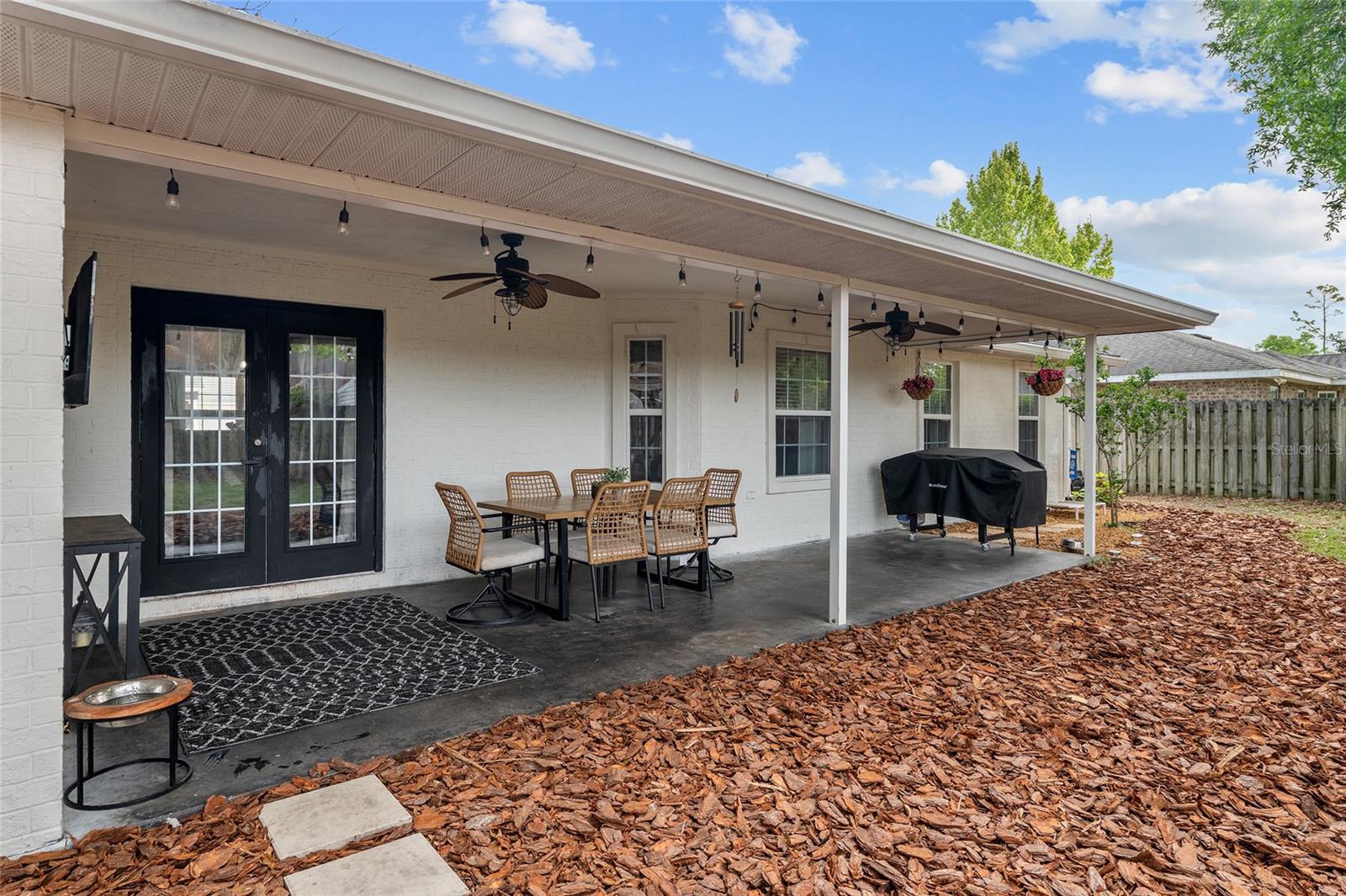 VILLAS AT COUNTRY WAY - Residential