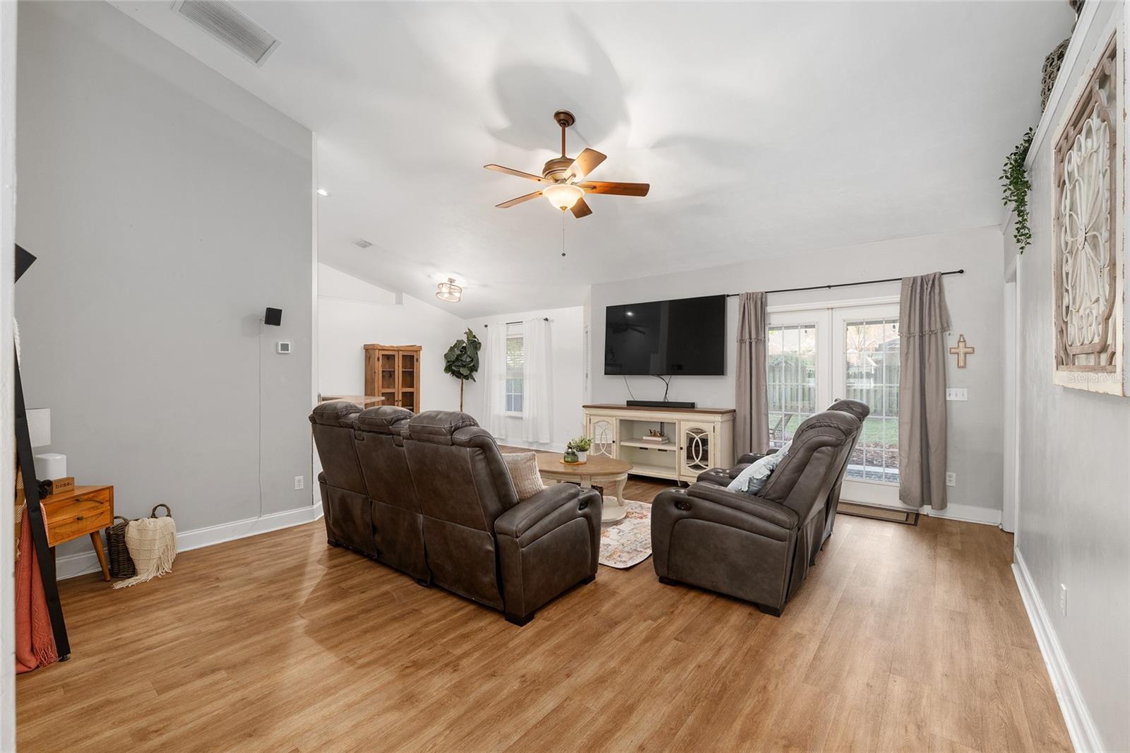 VILLAS AT COUNTRY WAY - Residential