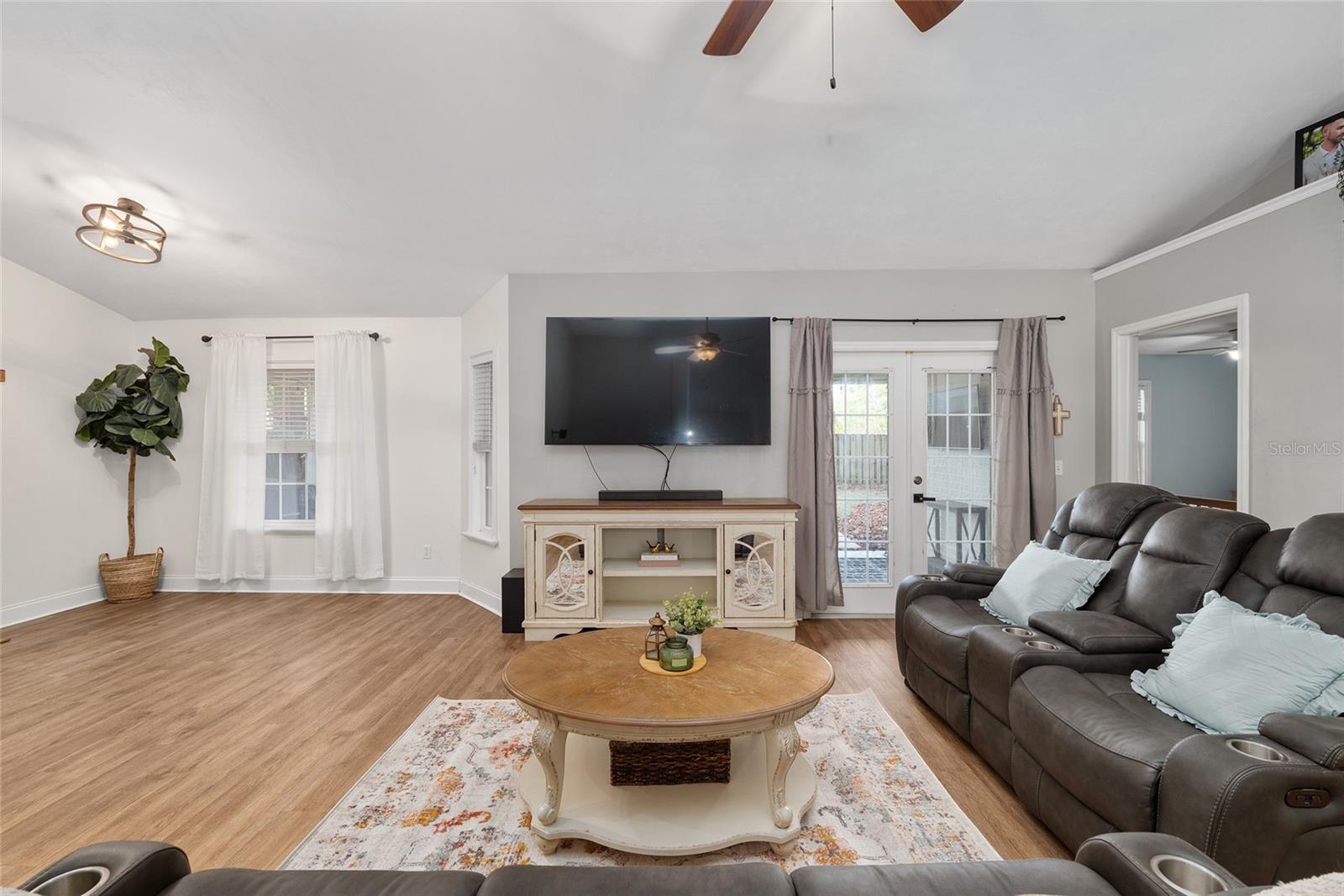 VILLAS AT COUNTRY WAY - Residential