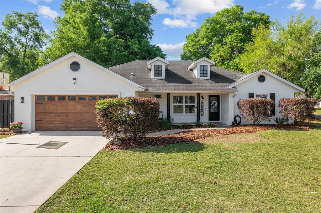 Photo of 25175 SW 20th Avenue, Newberry, FL 32669 (MLS # GC539250)