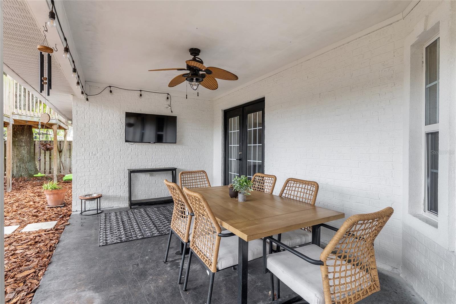 VILLAS AT COUNTRY WAY - Residential