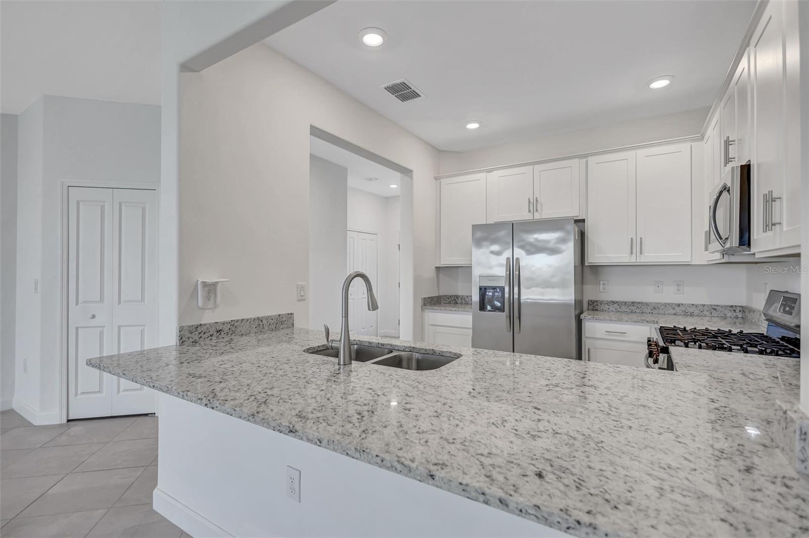 LORRAINE LAKES PH IIA - Residential