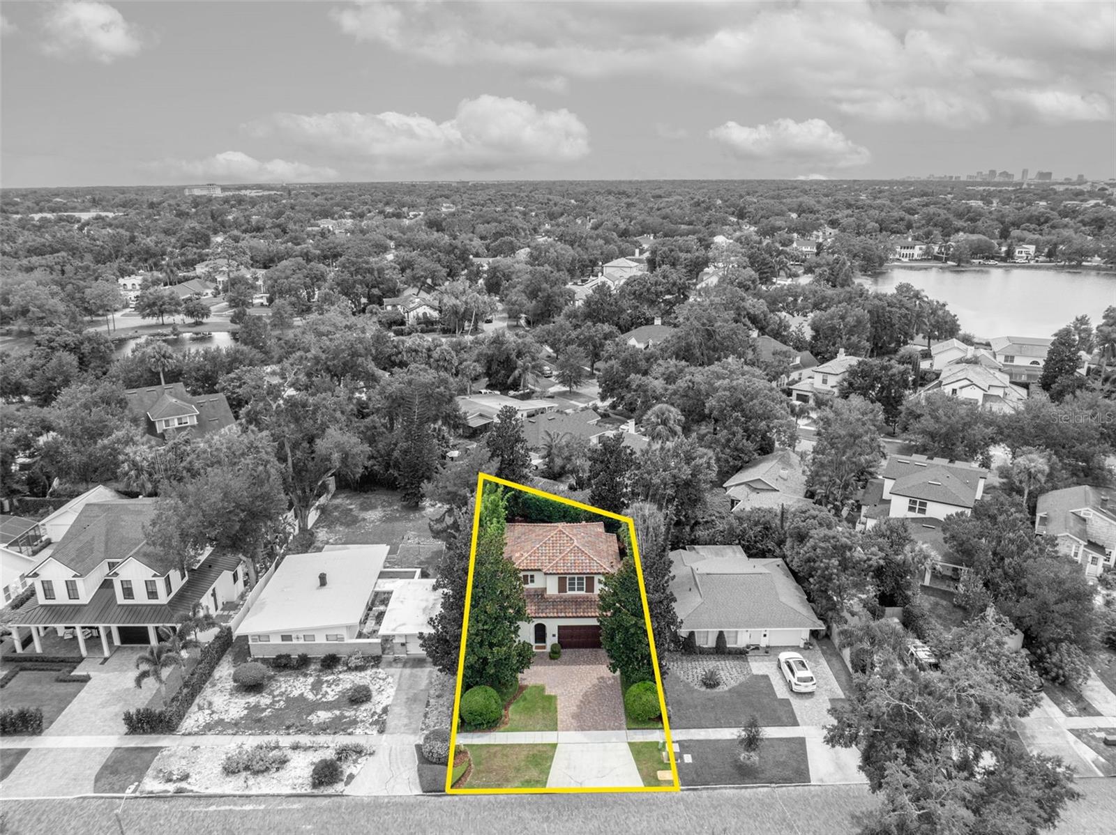 LAKE KNOWLES TERRACE - Residential