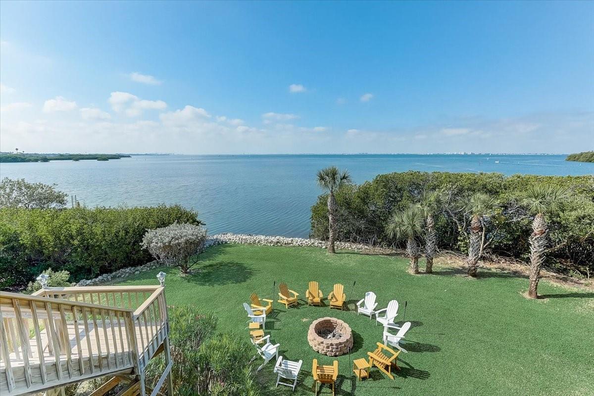 2424 BAY DRIVE 2424/2426