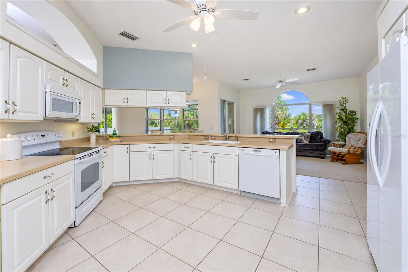 36 LONG MEADOW COURT