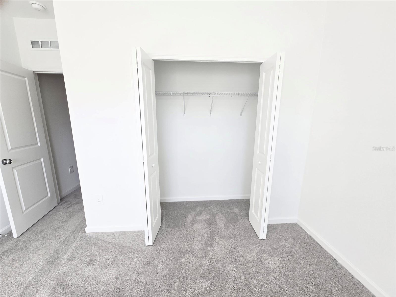 BRONSONS RIDGE 25 TH - Residential Lease