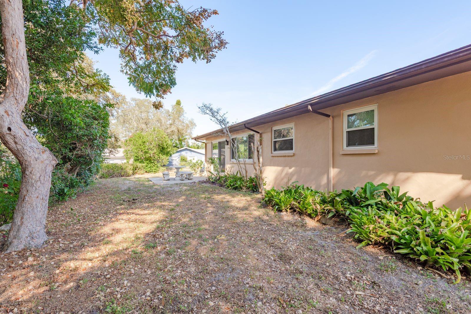 GULF-OAKS-ESTATES - Residential Lease