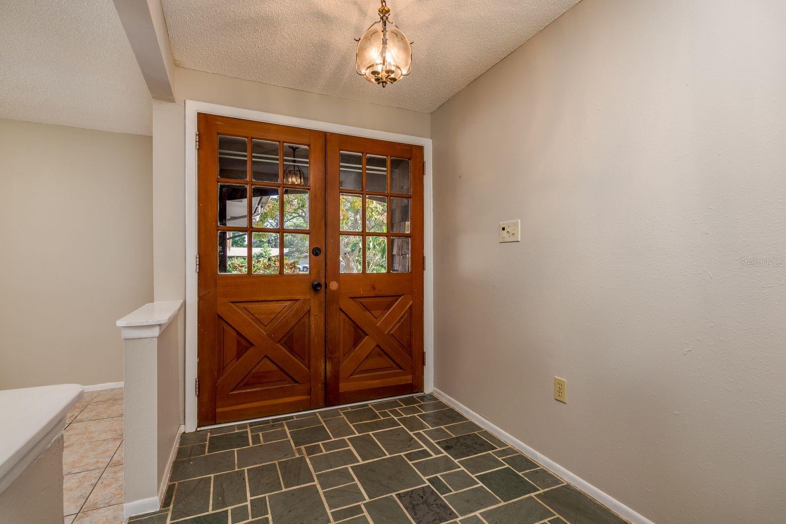 GULF-OAKS-ESTATES - Residential Lease