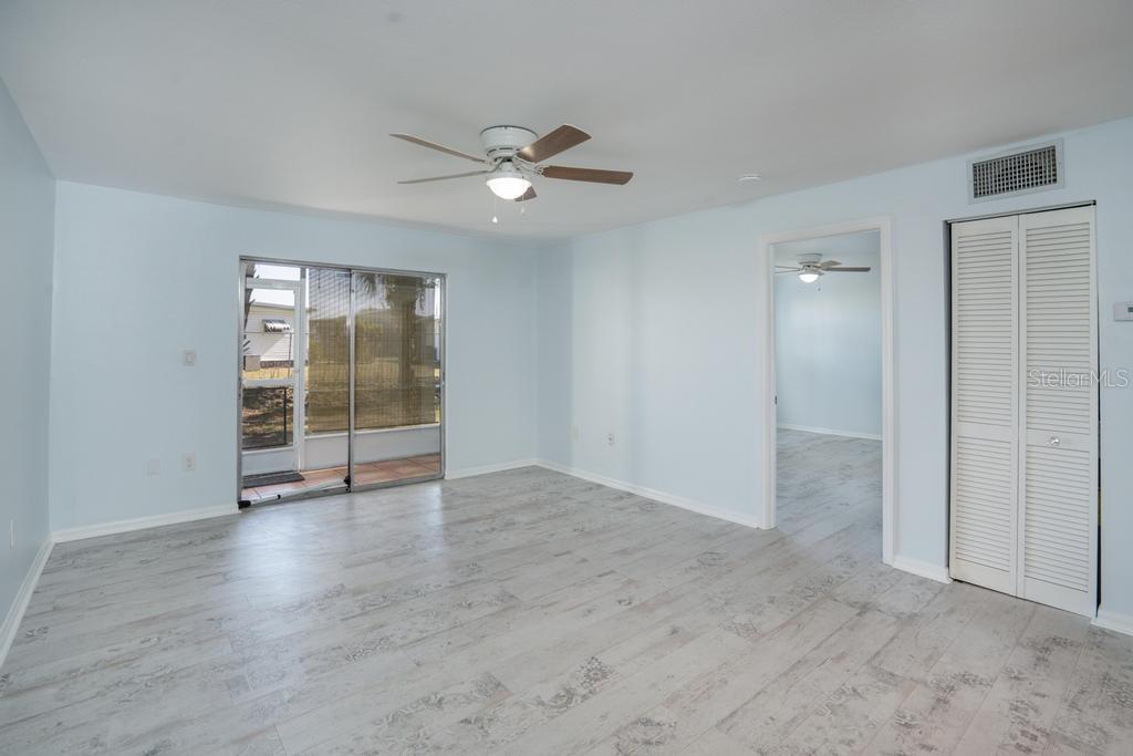 LOUGH ERNE SEC 1 CONDO - Residential