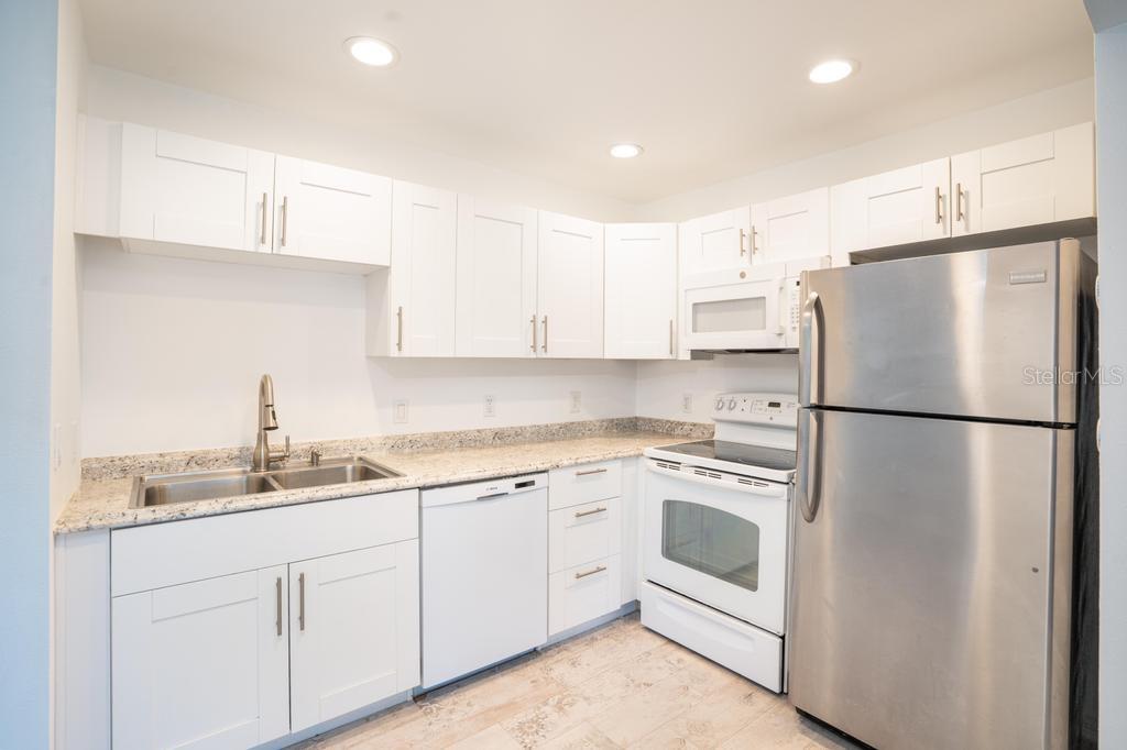 LOUGH ERNE SEC 1 CONDO - Residential