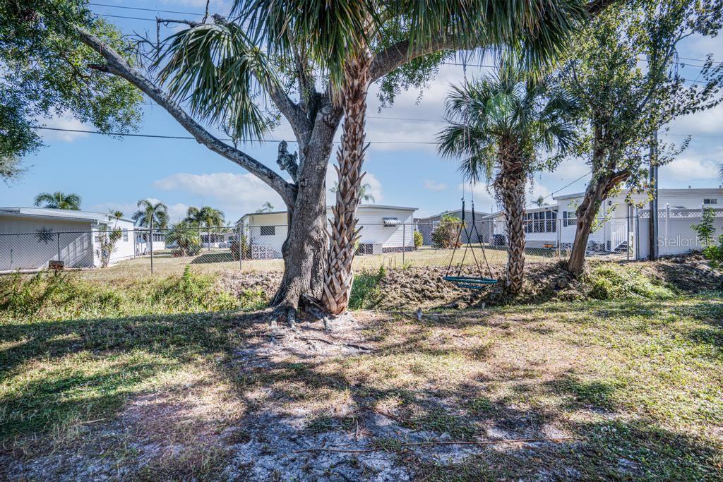 LOUGH ERNE SEC 1 CONDO - Residential